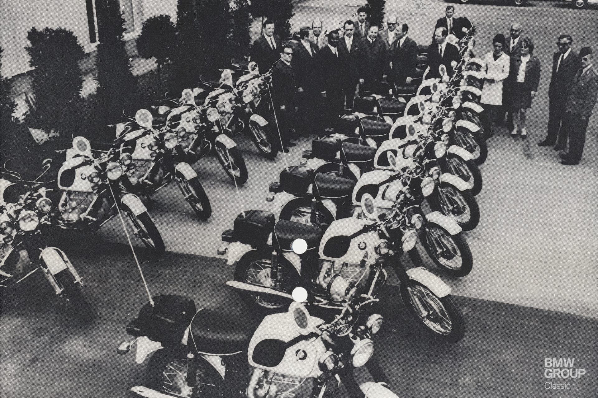 Black and white photo of the first BMW / 5